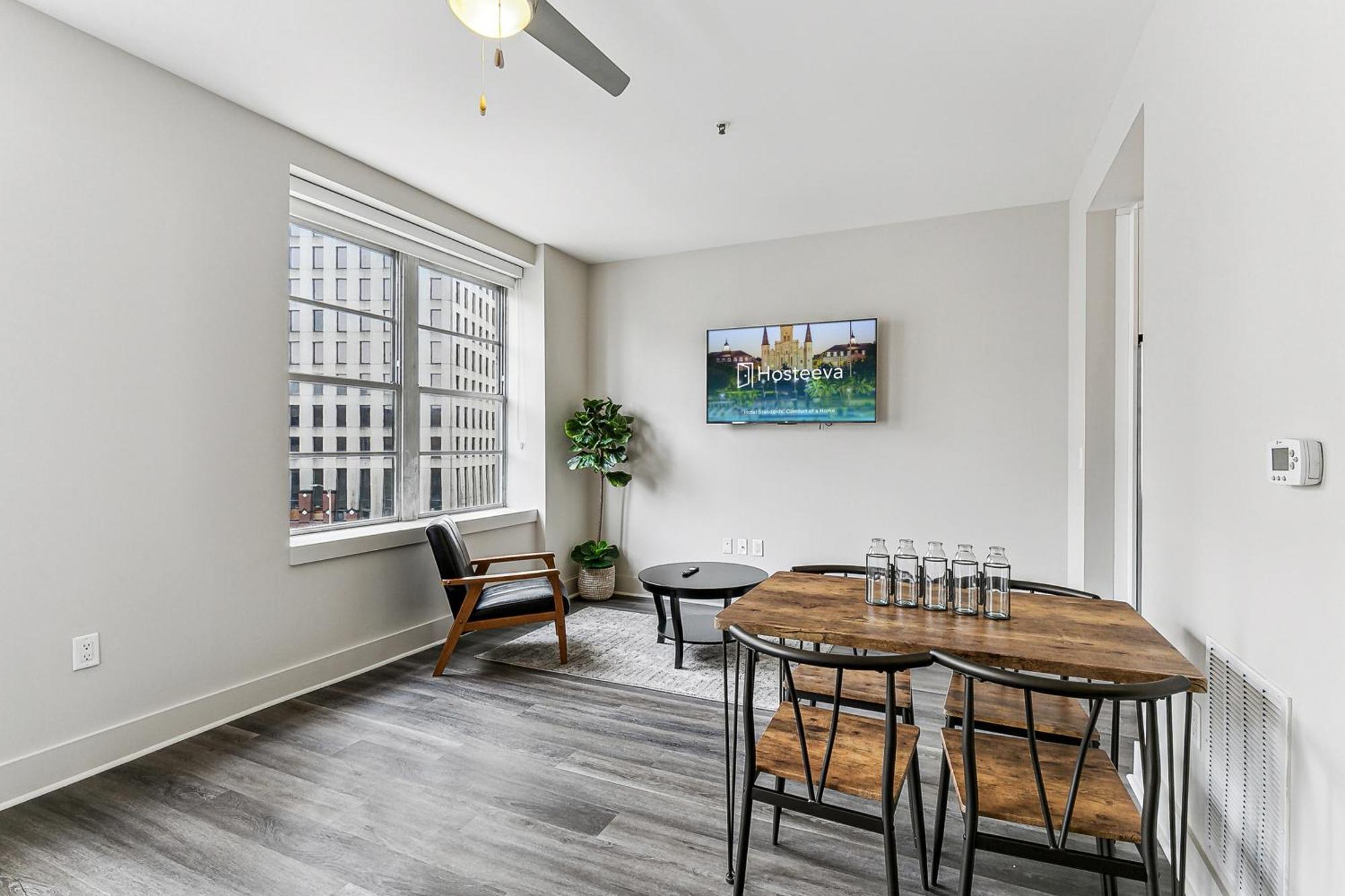Upscale Condos And Penthouses Close To Canal And Bourbon St New Orleans Exterior foto
