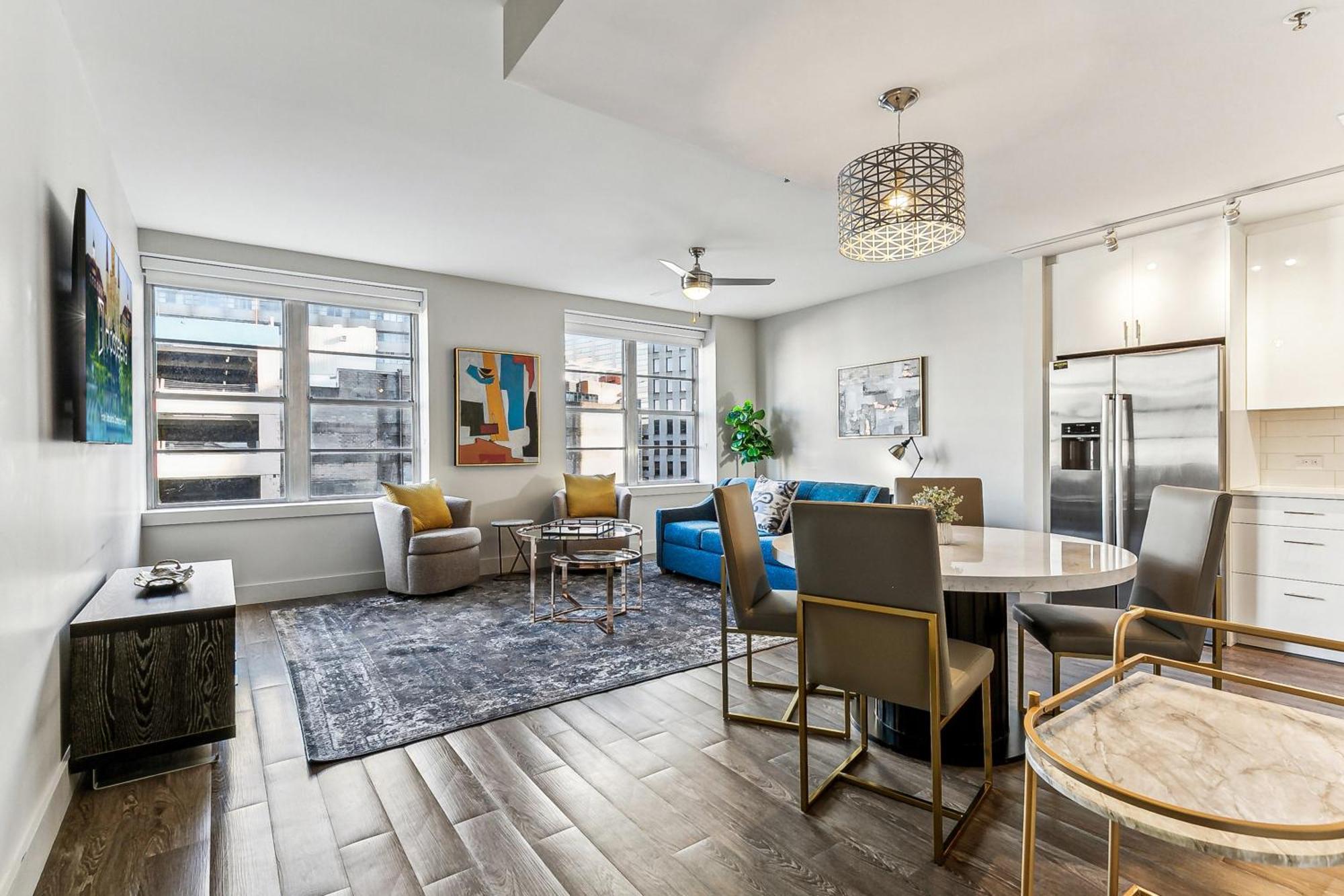 Upscale Condos And Penthouses Close To Canal And Bourbon St New Orleans Exterior foto