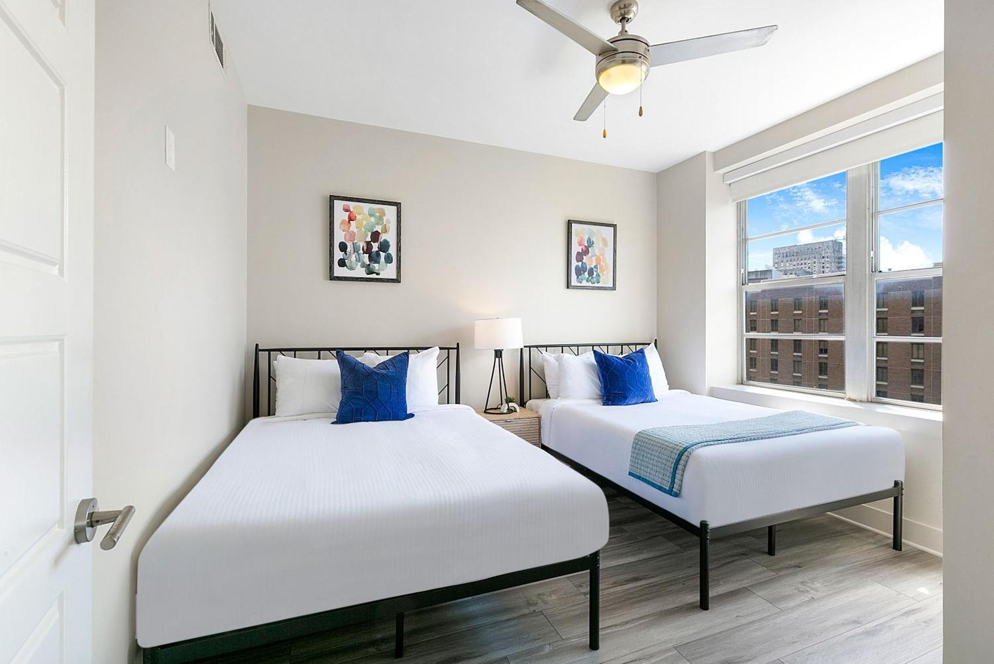 Upscale Condos And Penthouses Close To Canal And Bourbon St New Orleans Exterior foto